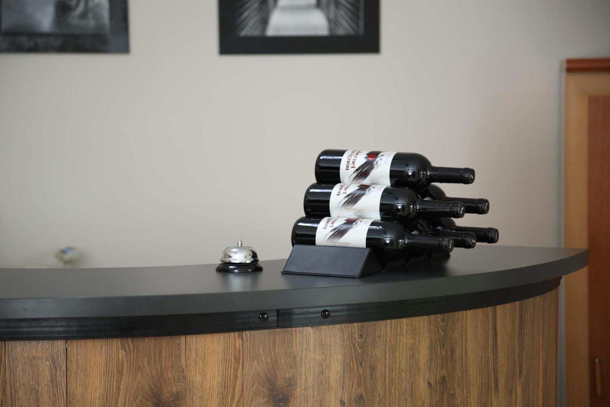 Kokino Winery Otel Kumanova Dış mekan fotoğraf